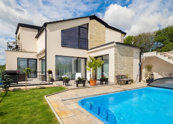 Appartamento By Interhome